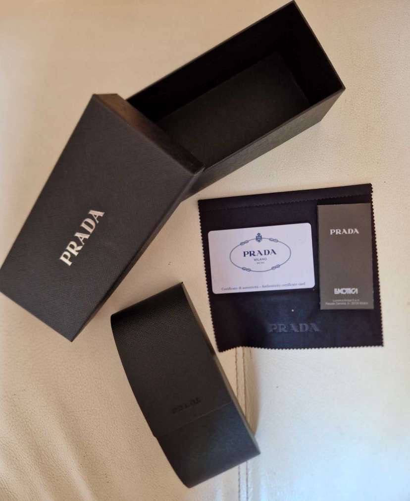 Lunettes, Prada